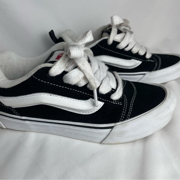 Vans Knu Skool Shoe in Black / White Size women 7 - Picture 10 of 12
